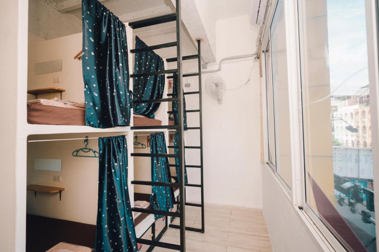 Liberta Hostel Bangkok Ngoại thất bức ảnh