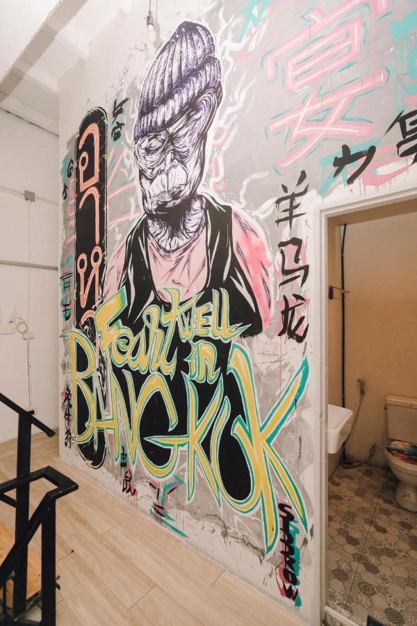 Liberta Hostel Bangkok Ngoại thất bức ảnh