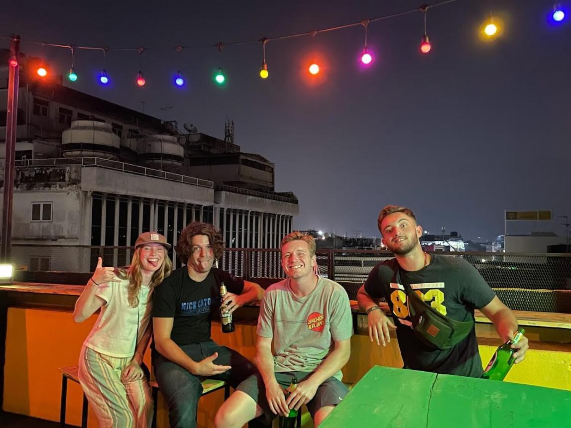 Liberta Hostel Bangkok Ngoại thất bức ảnh